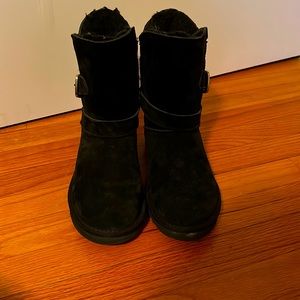 LAMO black size 8 boot